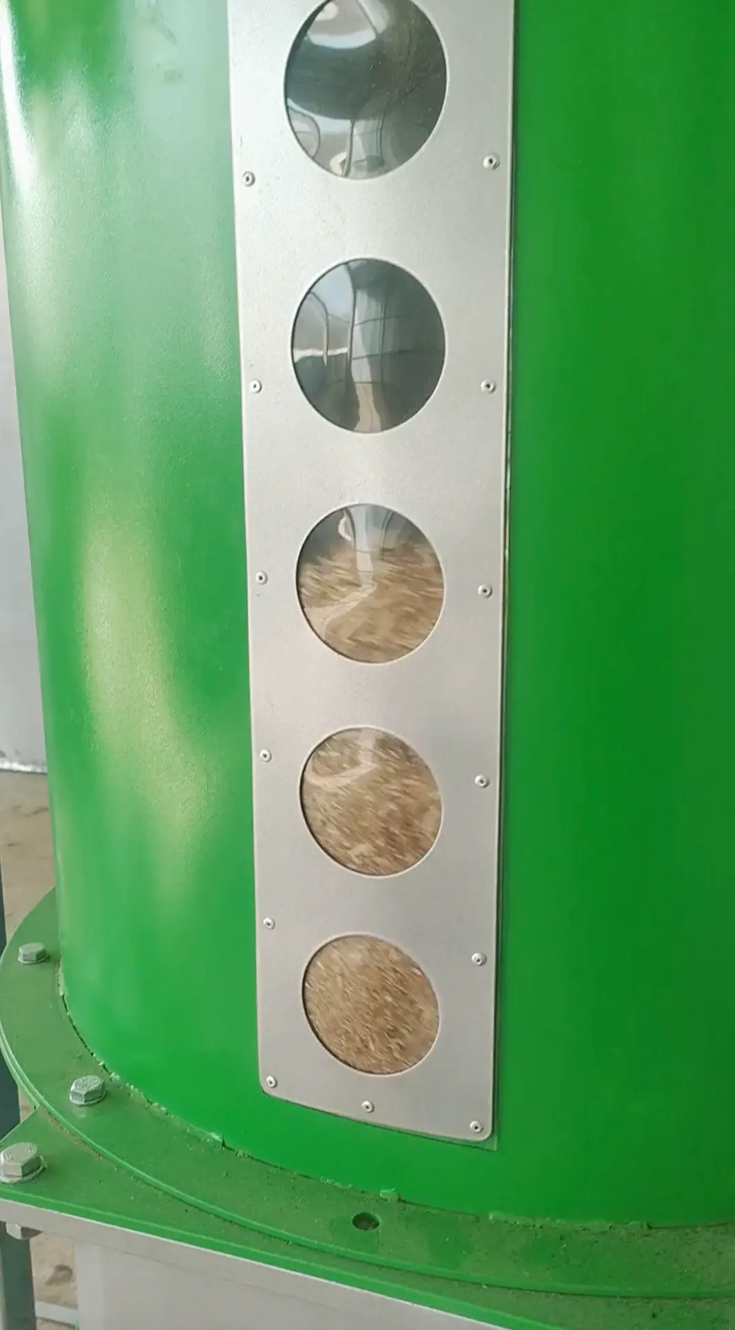 Instalație pentru paie